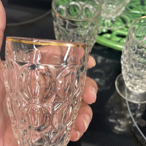 1950's Vintage Set Jeannette Glass Thumbprint - Picture 4 of 4